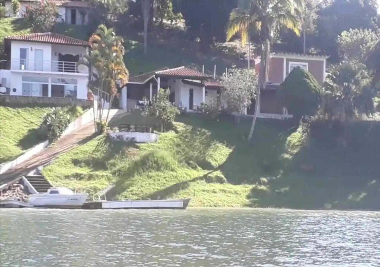 Вилла Maravilhoso Sitio Na Beira Da Represa Игарата Экстерьер фото